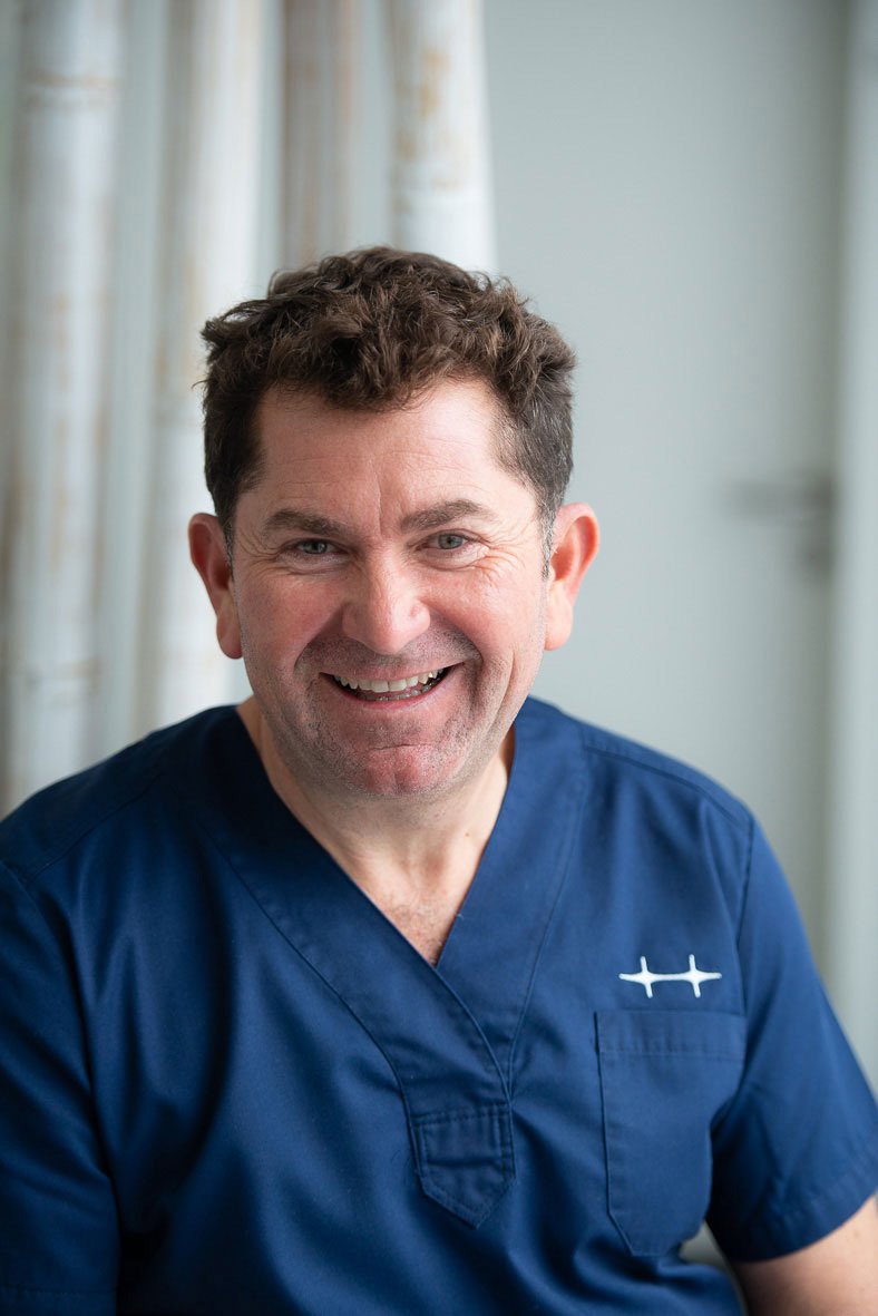 Dr. stom. Darko Suntov MSc MSc